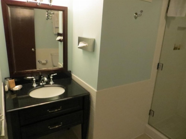 The Mammoth Creek Inn image 14